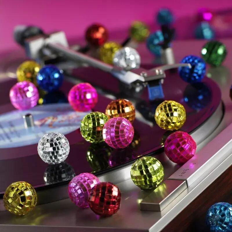 Boules décoratives miroir noir 20mm EUROSAND pour compositions florales professionnelles, vue 2