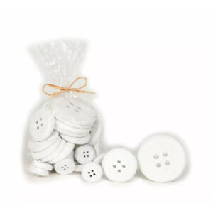 Sachet de boutons décoratifs en bois blanc pour compositions florales et décoration événementielle