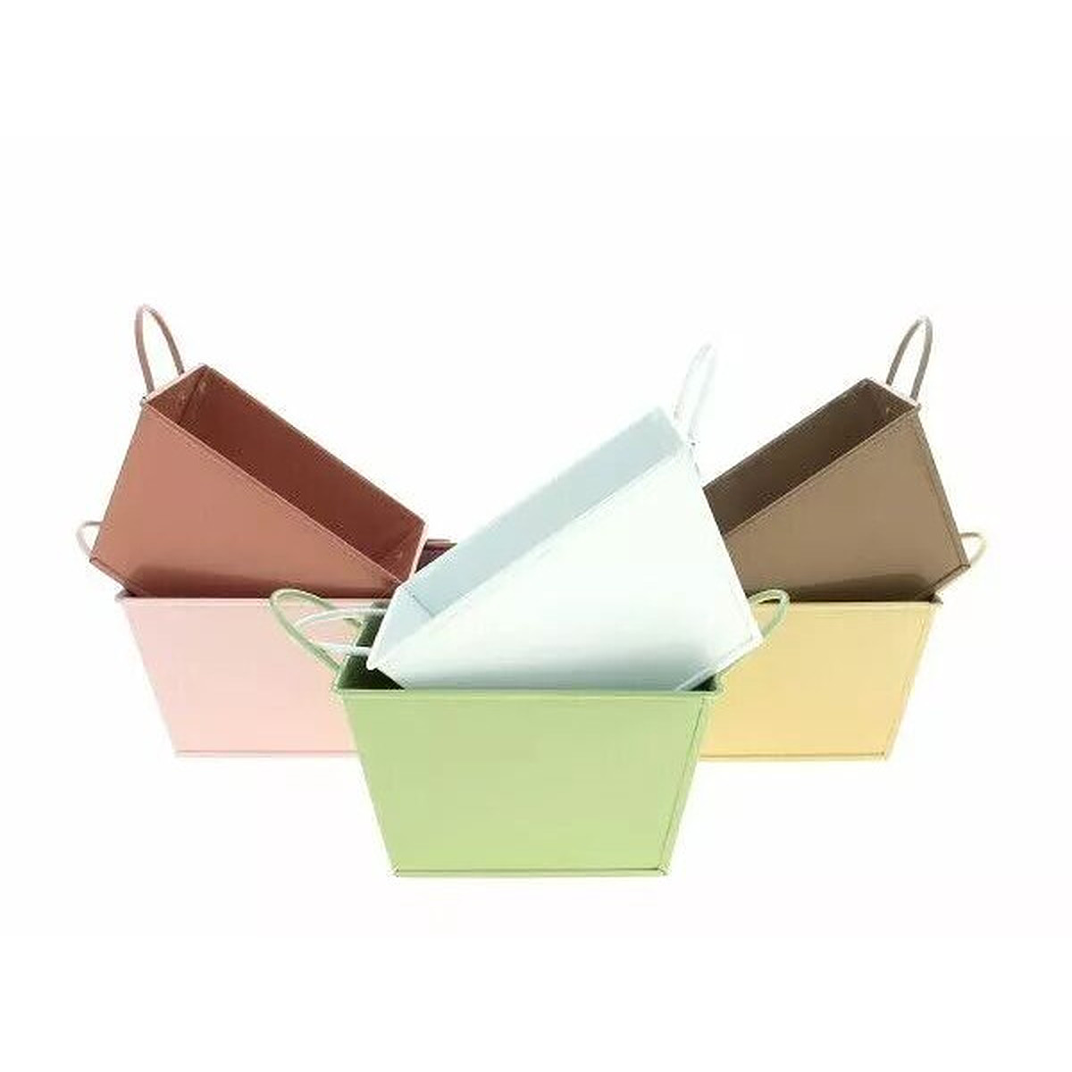 Coupe cache-pot carrée en zinc coloré pour compositions florales professionnelles