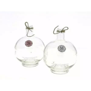 Flacon en verre transparent avec inscription Bonne Fête Maman pour composition florale de fleuriste