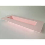 Jardinière rectangulaire rose pastel en PVC rigide pour compositions florales professionnelles