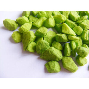 Pépites décoratives vert pomme 6-9mm GHISI WALTER en seau de 5 litres pour compositions florales et décoration de vases