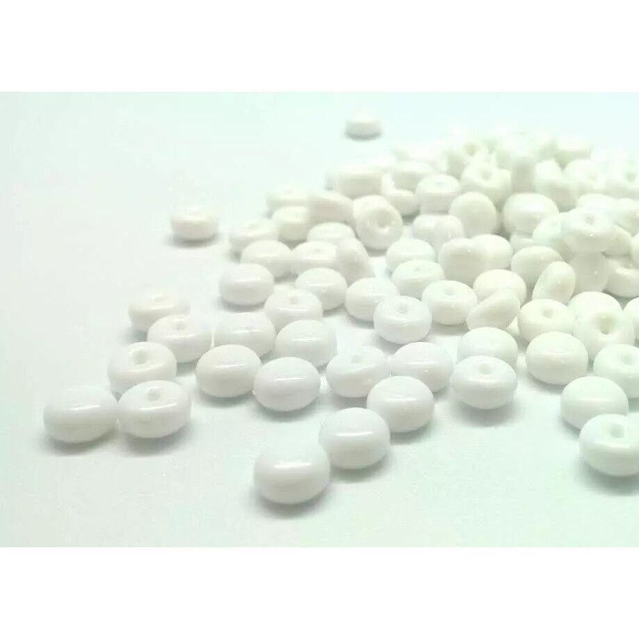 Perles de pluie blanches décoratives en plastique pour compositions florales et décoration de vases pour fleuristes