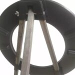 Support couronne mortuaire en bois Eychenne 120 cm avec fixation pour fleuriste