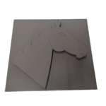 Tête de Cheval en mousse florale noire 80x60 cm pour compositions funéraires professionnelles