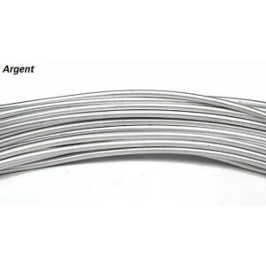 Fil d'aluminium argenté 2 mm en gros plan pour armatures et structures de compositions florales