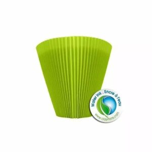 Manchette plissée cache-pot vert pomme de forme évasée pour habiller les plantes en pot chez le fleuriste