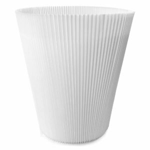 Manchette plissée cache-pot blanche de forme évasée pour habiller les plantes en pot chez le fleuriste