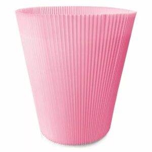Grande manchette plissée cache-pot rose de forme évasée pour habiller hortensias et orchidées chez le fleuriste