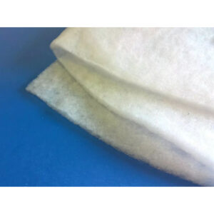 Tapis de neige décoratif blanc et duveteux pour vitrines de fleuriste et tables de Noël
